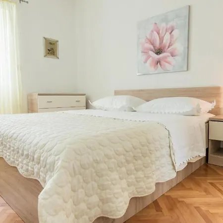 Appartement With Wifi - 23010 Makarska