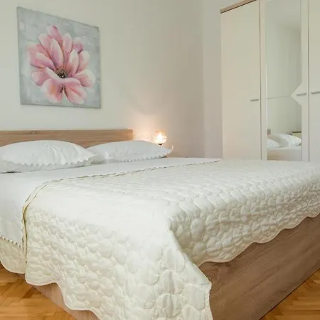 With Wifi - 23010 Appartement Makarska